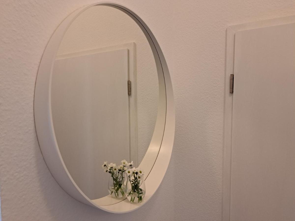 Gemuetliche Helle Ferienwohnung Dresde Exterior foto